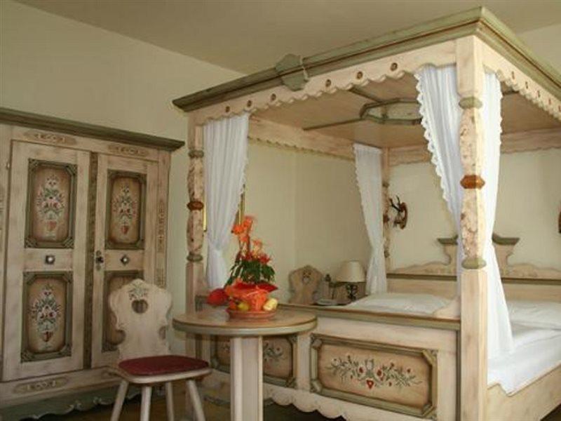 Adlerhof Bed & Breakfast Salzburg Exterior photo