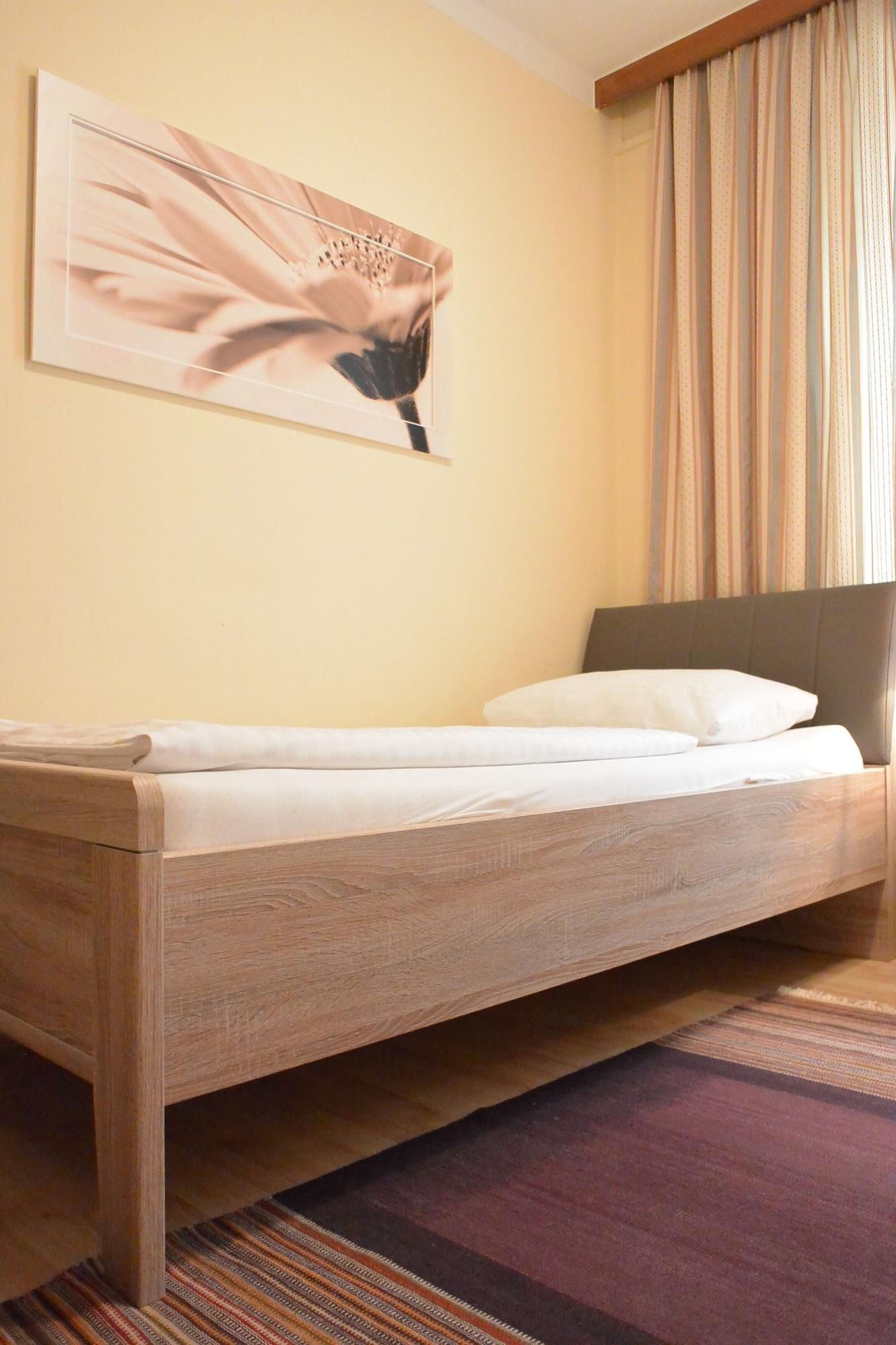 Adlerhof Bed & Breakfast Salzburg Exterior photo