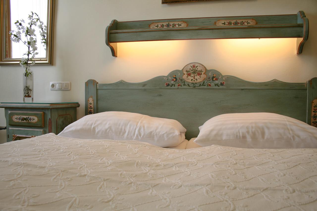Adlerhof Bed & Breakfast Salzburg Exterior photo